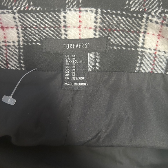 Forever21 Mini Skirt - Picture 2 of 4